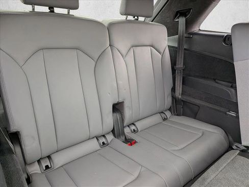 Used 2020 Audi SQ7 Prestige w/ Prestige Package AWD/4WD image 19