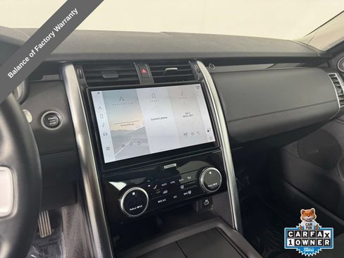 Used 2023 Land Rover Discovery S AWD/4WD image 24