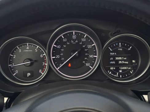 Used 2018 MAZDA CX-5 Touring w/ Preferred Equipment Package image 29