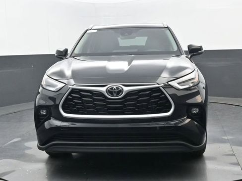 Used 2026 Toyota Highlander XLE image 21