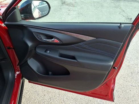 New 2026 Buick Envista Sport Touring image 24