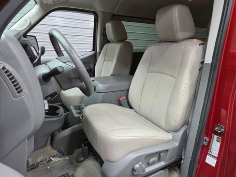 Used 2016 Nissan NV 3500 SL RWD image 15