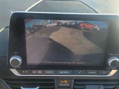 Used 2023 Nissan Altima 2.5 SV FWD image 36