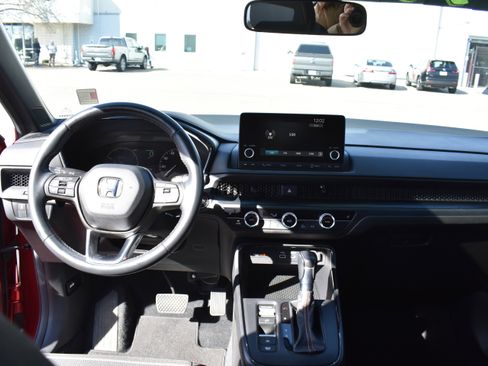 Used 2023 Honda CR-V Sport image 30