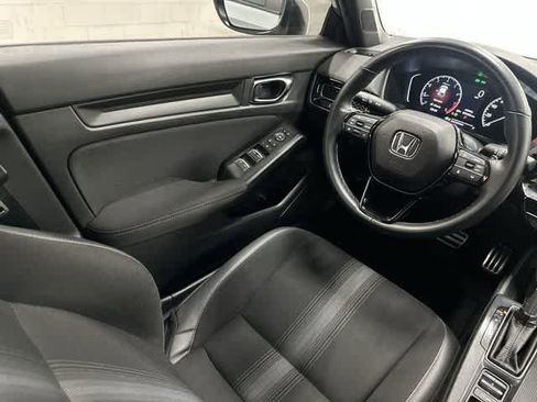 Used 2024 Honda Civic Sport image 12