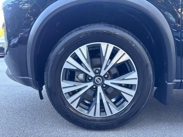 Used 2021 Nissan Rogue SV AWD/4WD image 10