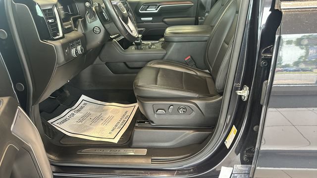 Used 2025 GMC Sierra 1500 Denali AWD/4WD image 10
