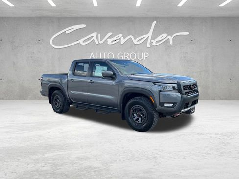 New 2026 Nissan Frontier PRO-4X w/ Pro-4x Convenience Package image 2