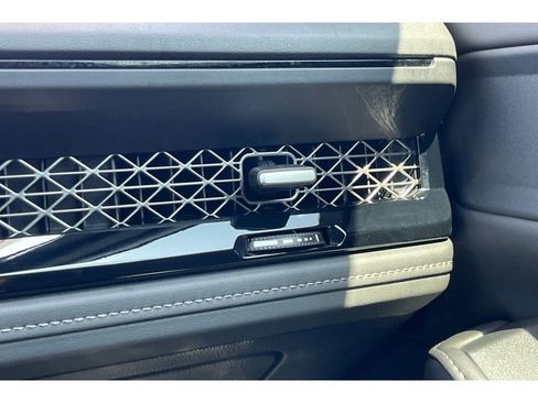 Certified 2024 Honda Accord Sport image 29