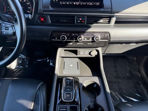 Used 2024 Honda Pilot EX-L image 16