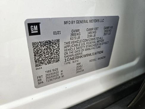 Used 2021 Chevrolet Traverse LT w/ LT Premium Package image 35