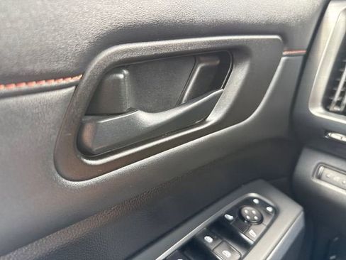 Used 2023 Nissan Pathfinder Rock Creek AWD/4WD image 28
