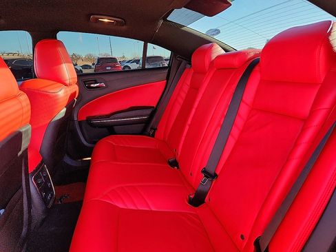 Used 2022 Dodge Charger SRT Hellcat w/ Harman/Kardon Audio Group image 5