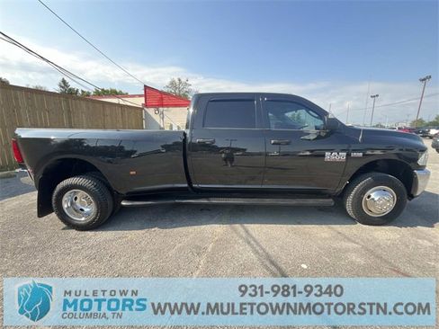 Used 2017 RAM 3500 Tradesman w/ Chrome Appearance Group image 4