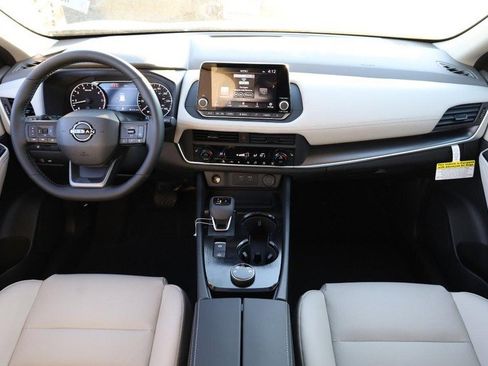 New 2026 Nissan Rogue SV image 24