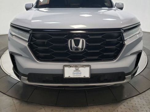 Certified 2023 Honda Pilot Elite image 5