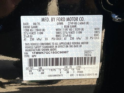 Used 2025 Ford Explorer ST w/ Sun And Sound Package RWD image 32