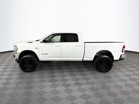 Used 2022 RAM 2500 Big Horn w/ Cold Weather Group AWD/4WD image 4