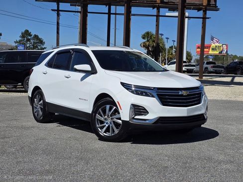 Used 2023 Chevrolet Equinox Premier image 2