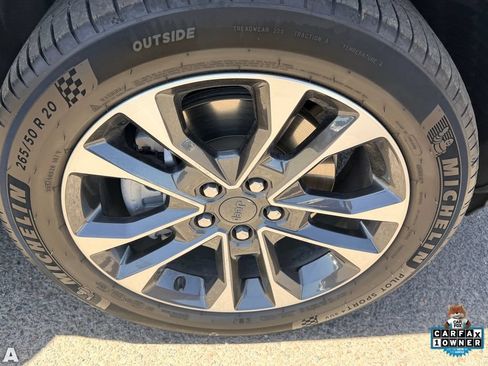Used 2025 Jeep Compass Trailhawk AWD/4WD image 10