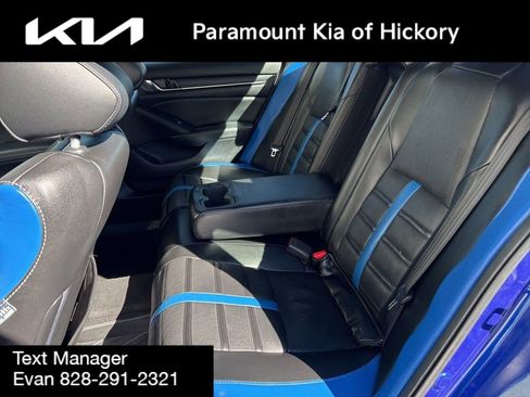 Used 2018 Honda Accord Sport image 6