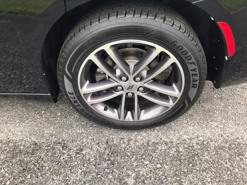 Used 2019 Dodge Charger SXT AWD/4WD image 40