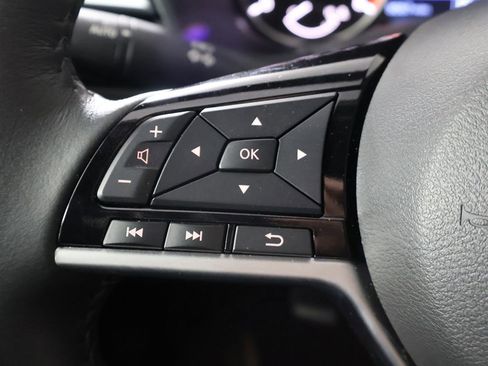 Used 2024 Nissan Altima 2.5 SL FWD image 43
