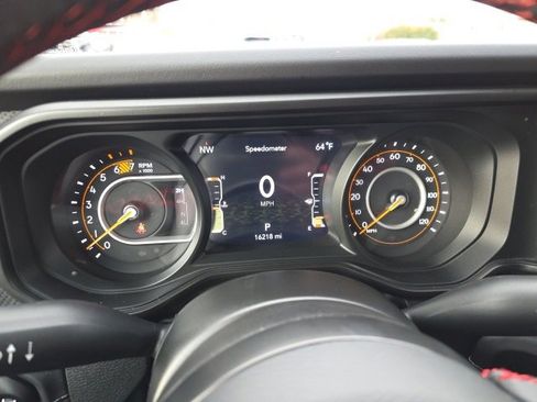 Used 2024 Jeep Wrangler Unlimited Rubicon image 21