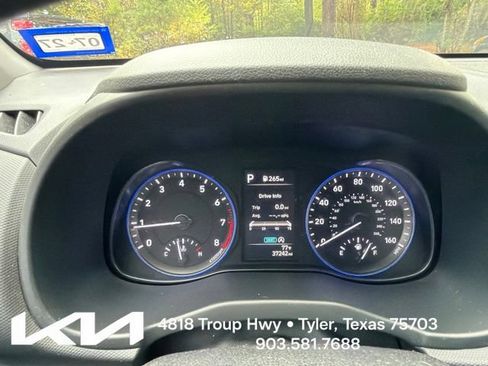 Used 2023 Hyundai Kona SE FWD image 16