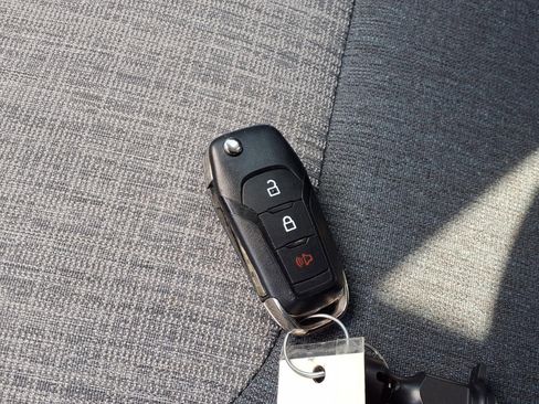 Used 2023 Ford Maverick XLT FWD image 27
