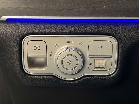 Used 2020 Mercedes-Benz GLE 450 4MATIC image 21