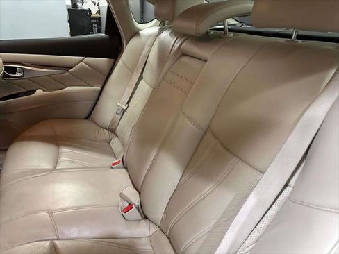 Used 2011 INFINITI M37 x w/ Deluxe Touring Pkg AWD/4WD image 12