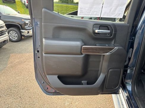 Used 2021 Chevrolet Silverado 1500 RST AWD/4WD image 18