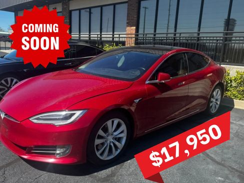Used 2017 Tesla Model S 100D image 1