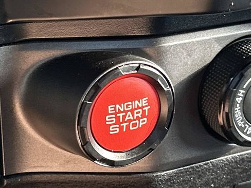 Used 2023 Toyota Tacoma TRD Off-Road w/ Technology Package AWD/4WD image 31