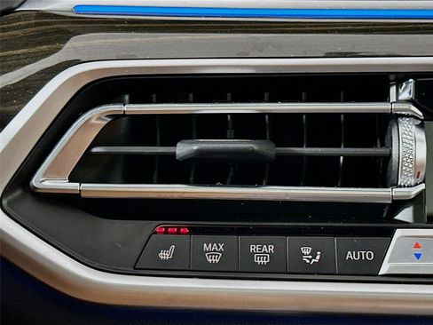 Certified 2022 BMW X5 xDrive45e image 20