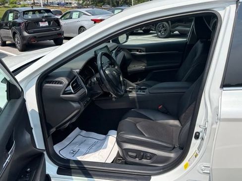 Used 2024 Toyota Camry XSE FWD image 14