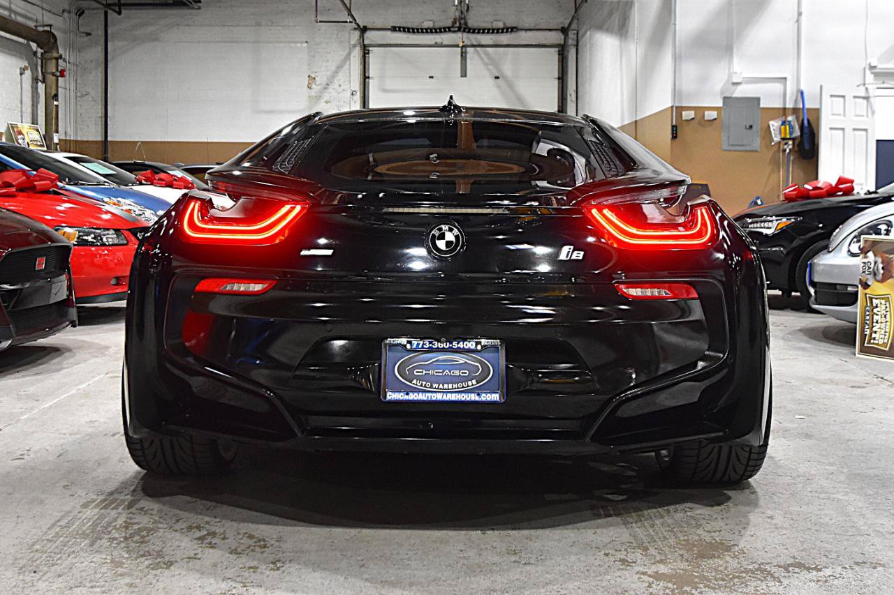 Used 2016 BMW i8 AWD/4WD image 7
