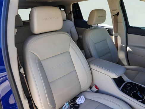 Used 2023 GMC Acadia Denali FWD image 35