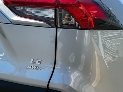 Used 2024 Toyota RAV4 LE AWD/4WD image 23