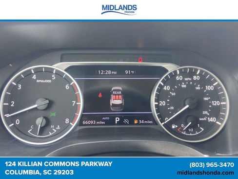 Used 2024 Nissan Rogue S AWD/4WD image 19