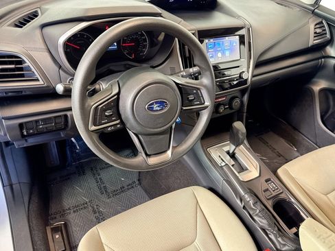 Used 2019 Subaru Impreza 2.0i Premium image 9