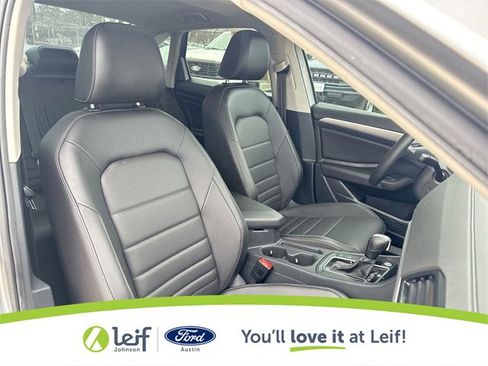 Used 2021 Volkswagen Jetta SE image 30