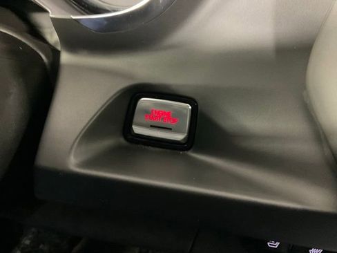 Used 2022 Chevrolet Camaro ZL1 image 16