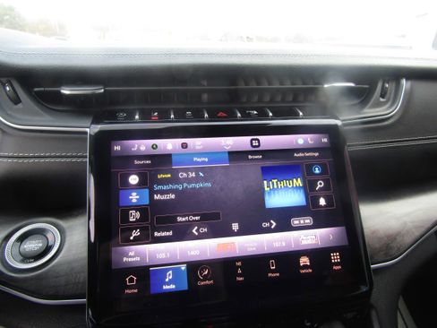 Used 2022 Mercedes-Benz G 550 image 14