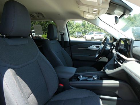New 2026 Ford Explorer Active AWD/4WD image 9