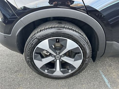 New 2026 Volvo XC40 B5 Plus w/ Climate Package image 12