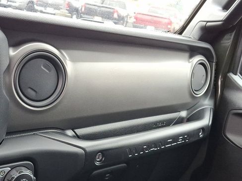 Certified 2023 Jeep Wrangler Sport image 31