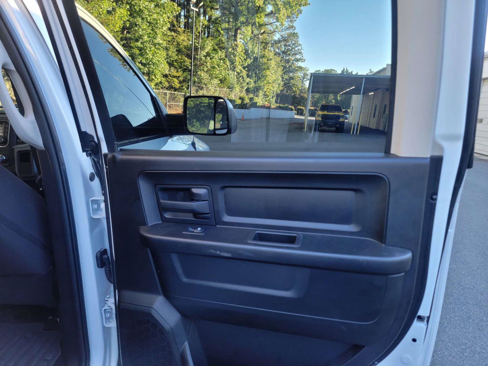 Used 2024 RAM 1500 Tradesman w/ Popular Equipment Group AWD/4WD image 17