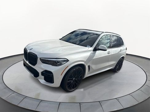 Certified 2023 BMW X5 sDrive40i w/ M Sport Package image 2